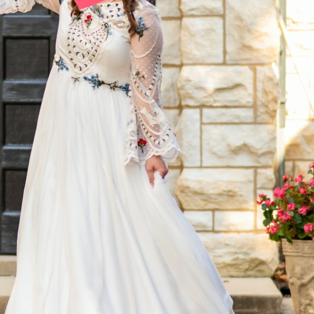 Folklorique Souffle dress by Chotronette - Picture 5 of 7